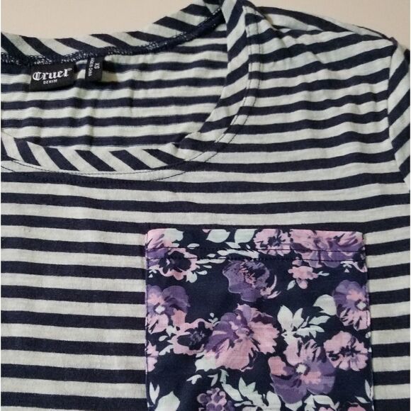 EUC Cruel Long Sleeve Tshirt - Picture 2 of 9